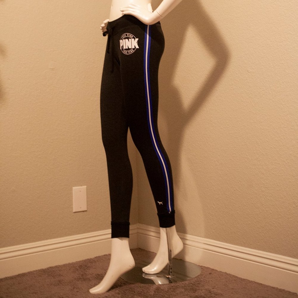 PINK Victoria's Secret Yoga Legging